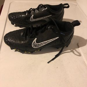Nike women size 9 cleats